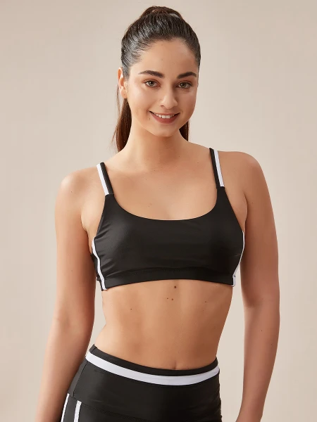 TOP ADALA NEGRO