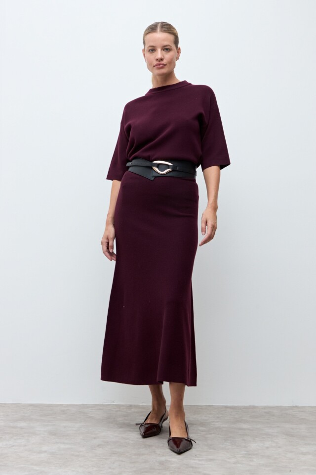 Falda tejida ciruela