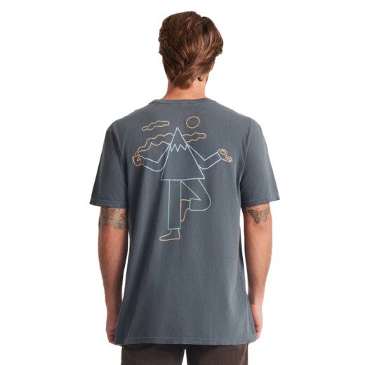 Remera Roark Namastay Here - Gris Remera Roark Namastay Here - Gris