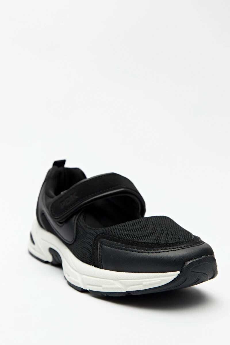 GUILLERMINA DEPORTIVA PADDOCK WILLEMINA Negro