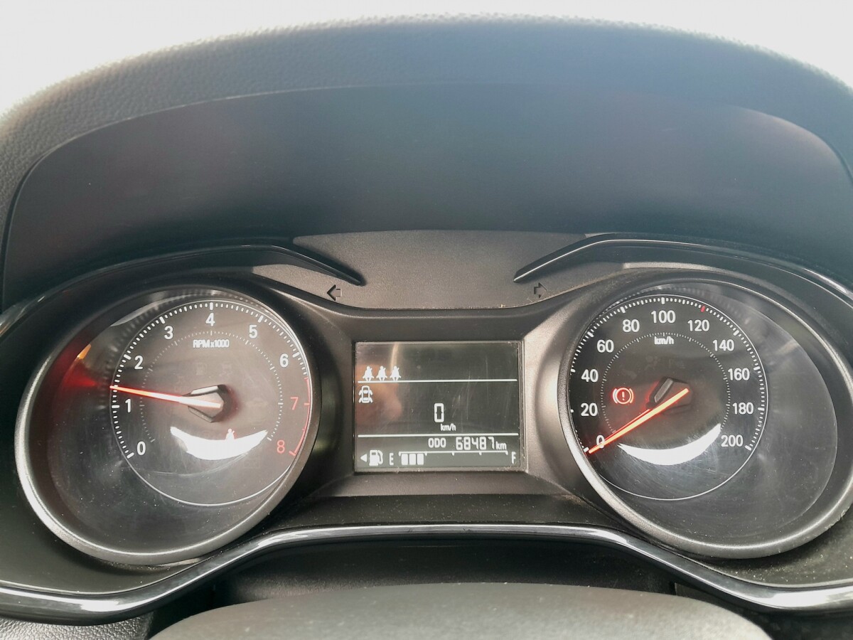 Chevrolet Onix LS 1.0 Extra Full | Permuta / Financia Chevrolet Onix LS 1.0 Extra Full | Permuta / Financia