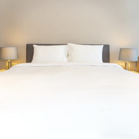 Juego Sábanas Queen Size Home Class 130 Hilos 100% Algodón U