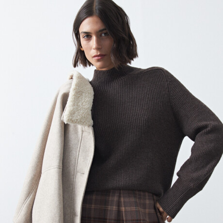 POLERA DALMA Marrón oscuro