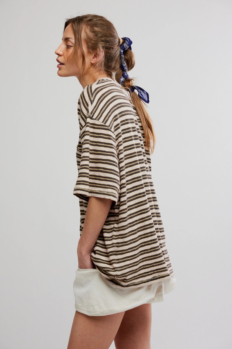 REMERA ALL LOVE POCKET Marfil