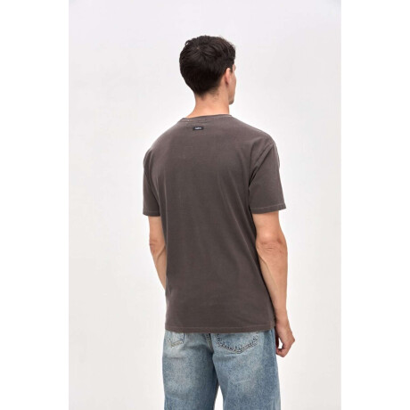 Remera Cricket Marrón