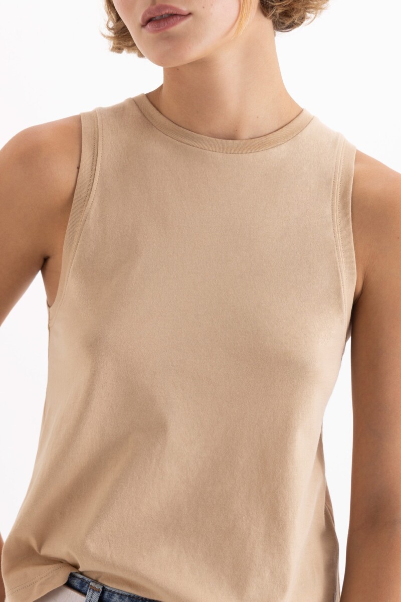 MUSCULOSA MUMI Camel