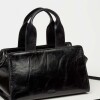 Cartera de mano Mila en cuero arrugado Negro