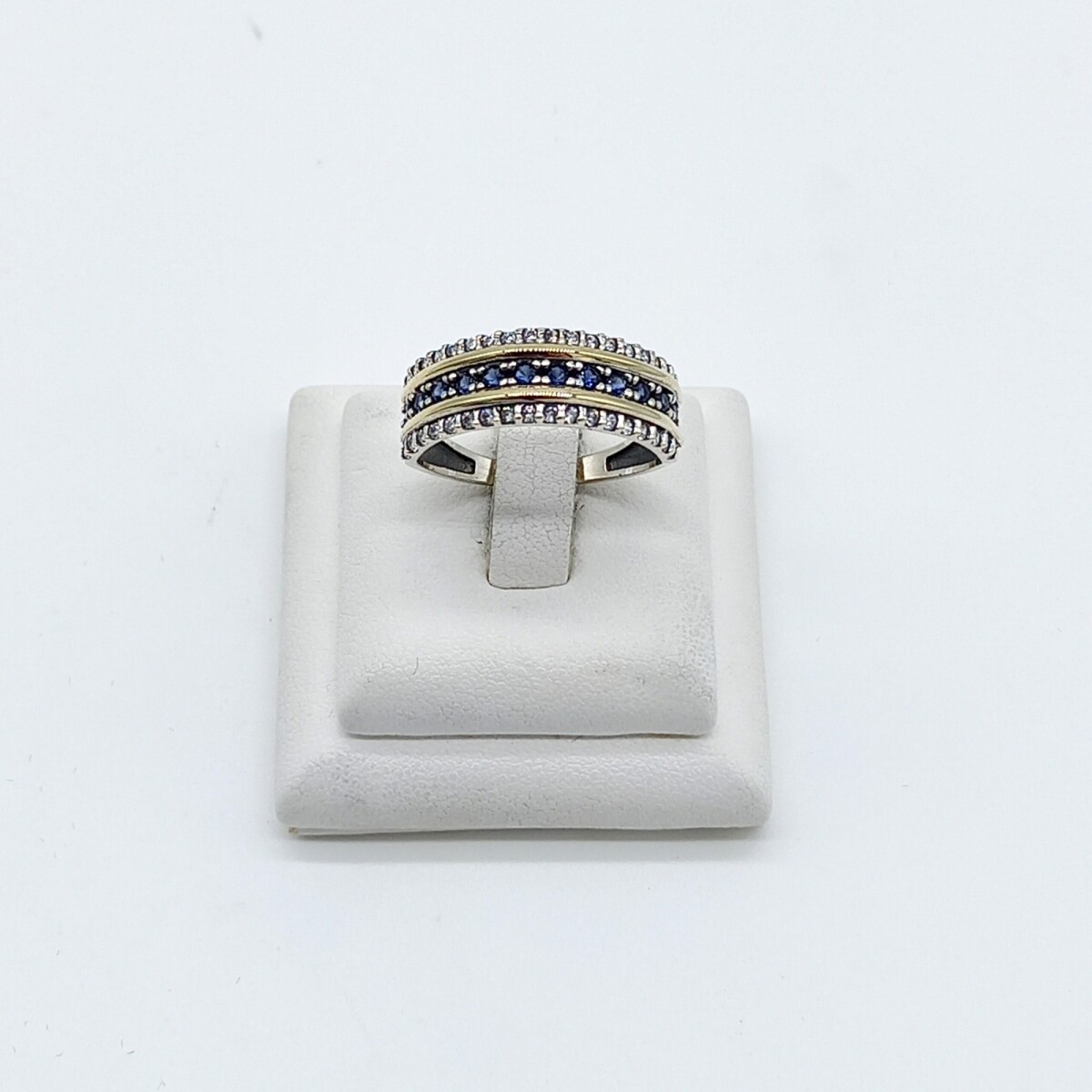Anillo de plata 925, double en oro 18 ktes y circonias. 