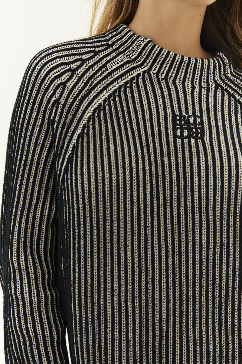 Sweater New Label Negro