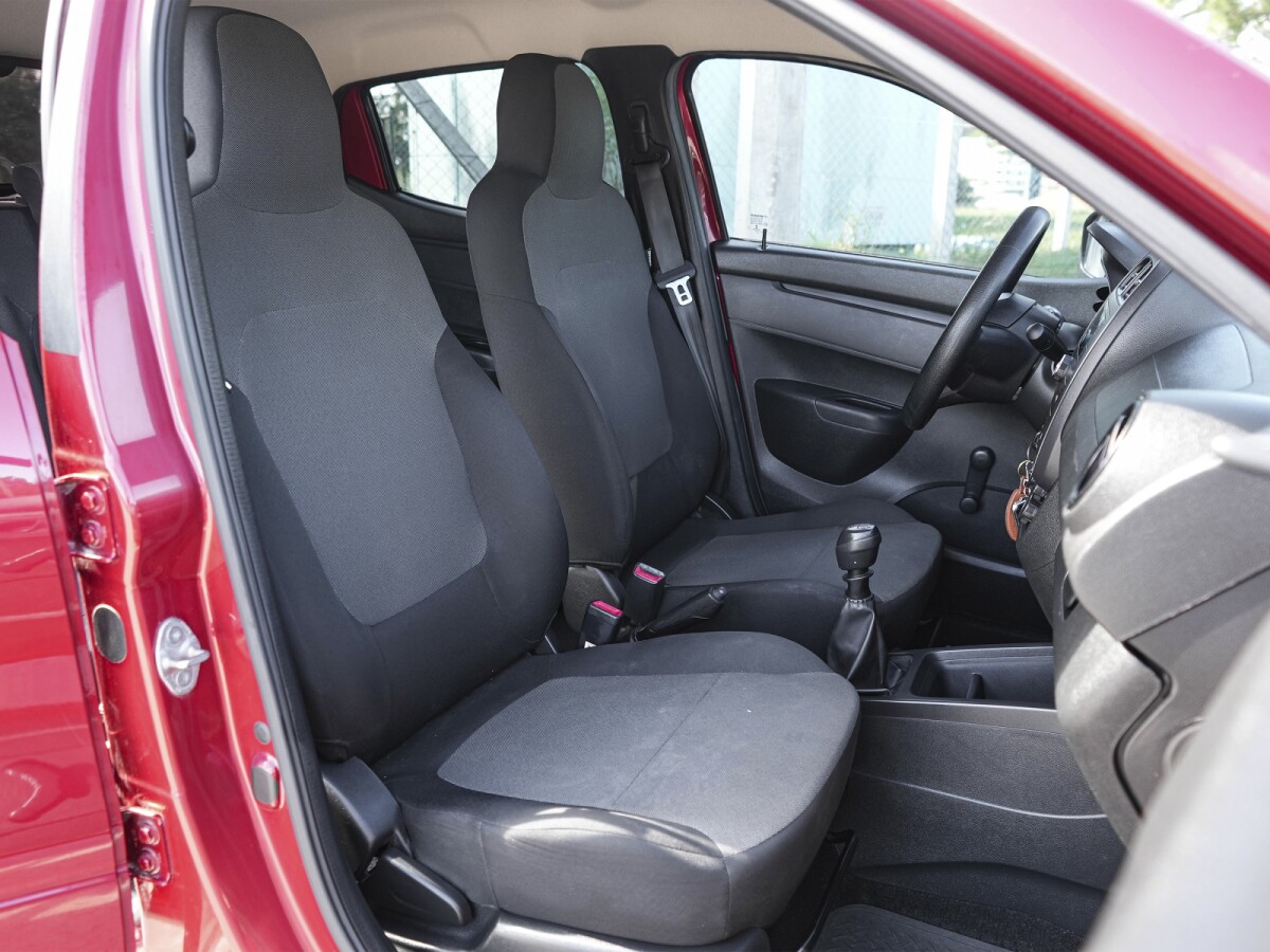 Renault Kwid Life 1.0 Extra Full|Permuta / Financia Renault Kwid Life 1.0 Extra Full|Permuta / Financia