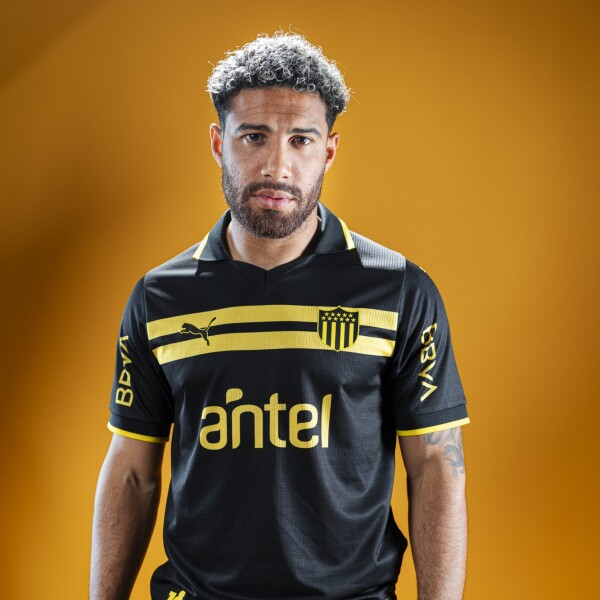 CAMISETA PEÑAROL ALTERANTIVA 2024 - PUMA NEGRO