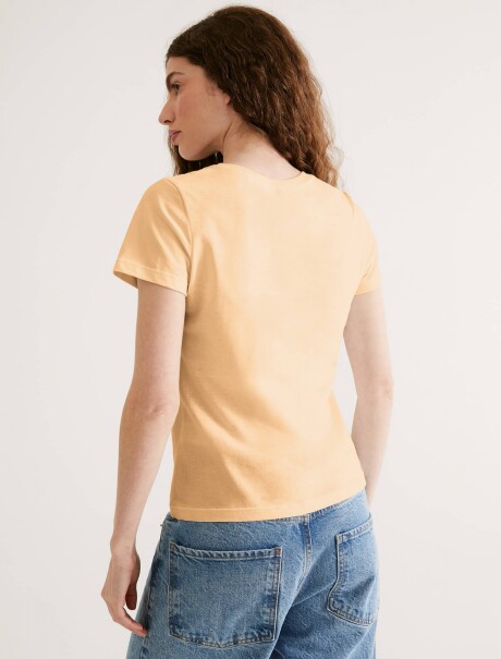 CAMISETA BÁSICA SLIM WORLD AMARILLO
