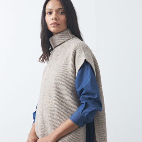 PONCHO GYROS Beige Oscuro
