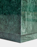 Mesa auxiliar Sorein de mármol verde 40 x 40 cm Mesa auxiliar Sorein de mármol verde 40 x 40 cm