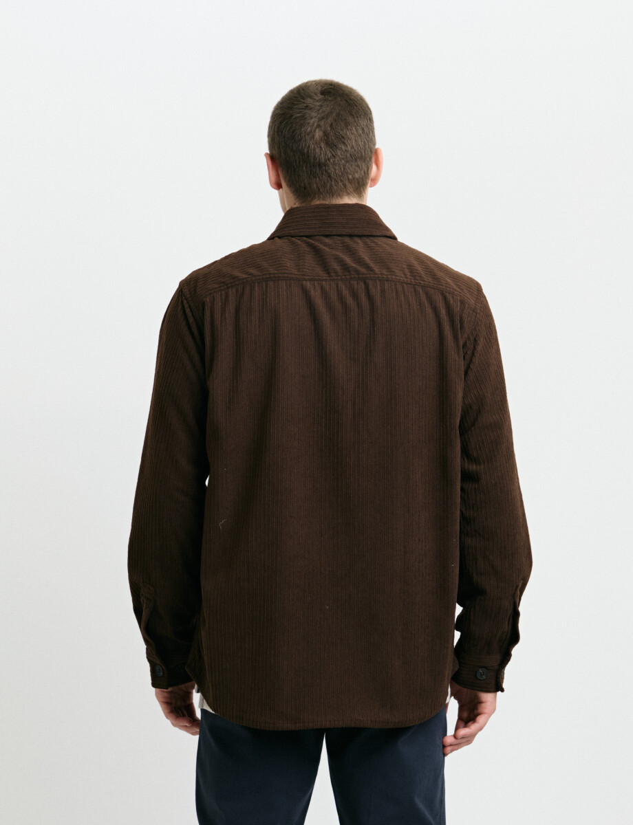 300570 SOBRECAMISA HARRY Chocolate