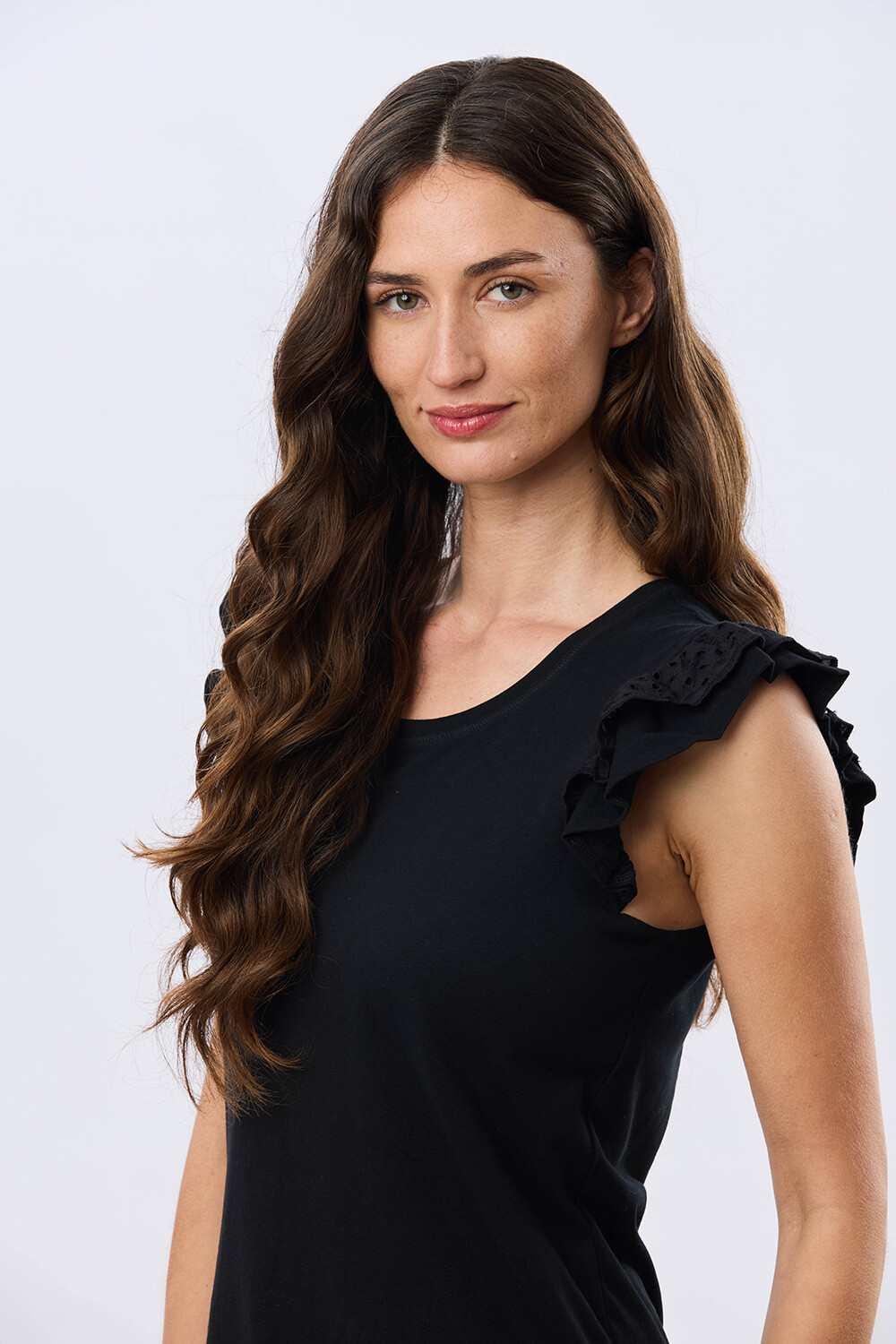 REMERA LISA DE ALGODÓN Negro