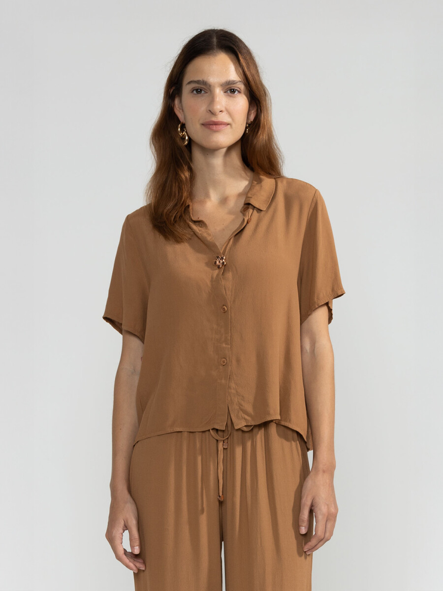 SHORT SLEEVE SHIRT 