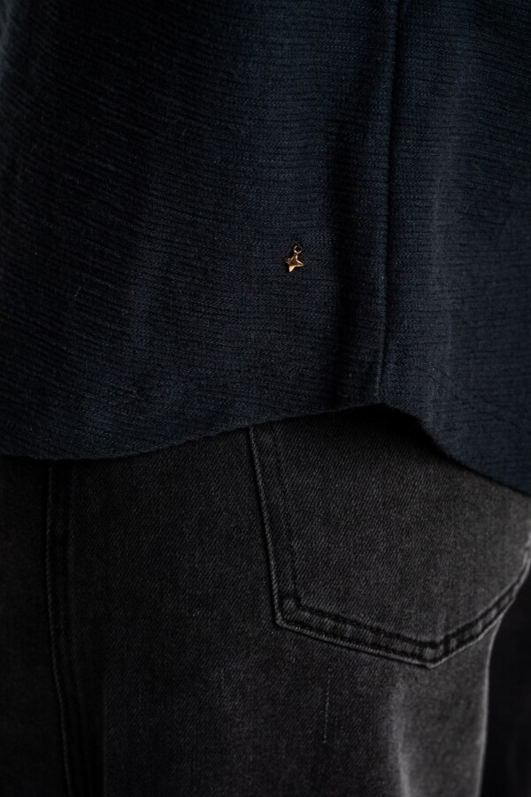 Sweater Negro