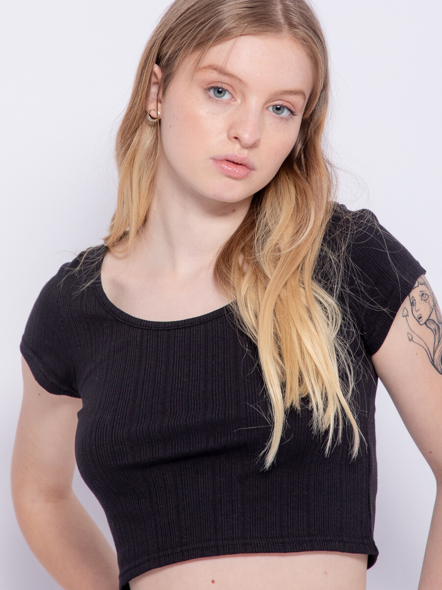 REMERA ALINA Negro