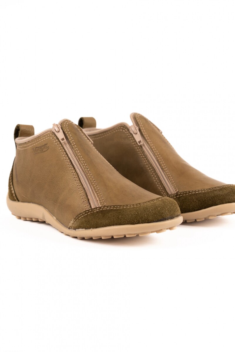 Zapato doble cierre VERDE
