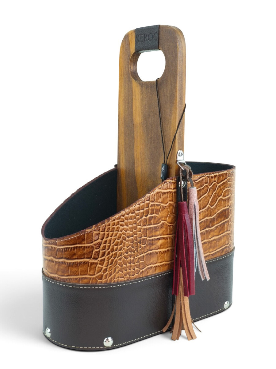 Matera de Cuero Legítimo con Estructura Integral de Madera - croco 2 