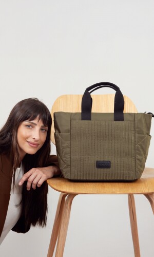 CARTERA NATALIE VERDE MILITAR