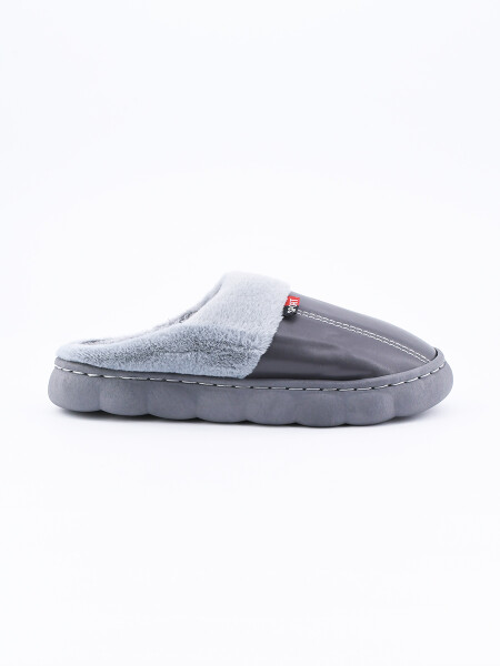 PANTUFLA MATT GRIS
