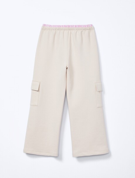 PANTALÓN INFANTIL CON BOLSILLOS BEIGE