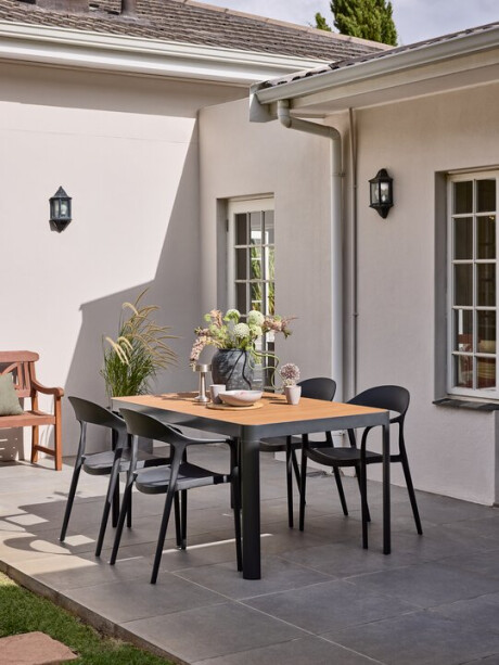 Mesa de jardín SIRDAL A91xL149 madera dura Mesa de jardín SIRDAL A91xL149 madera dura