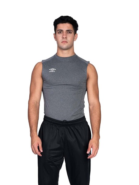 Musculosa Térmica Umbro Hombre 005