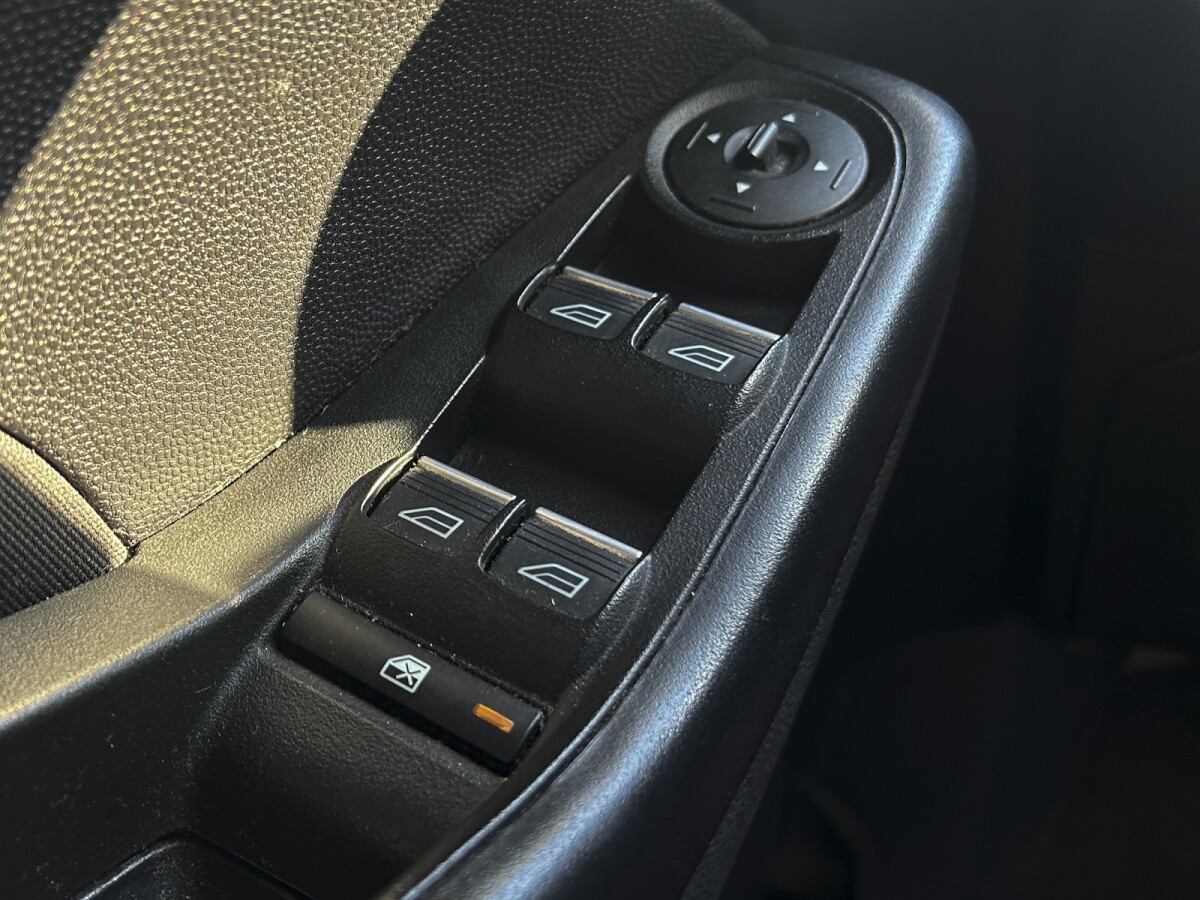 Ford Fiesta S 1.6 Extra Full | Permuta / Financia Ford Fiesta S 1.6 Extra Full | Permuta / Financia