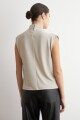 Blusa lurex con tablas beige