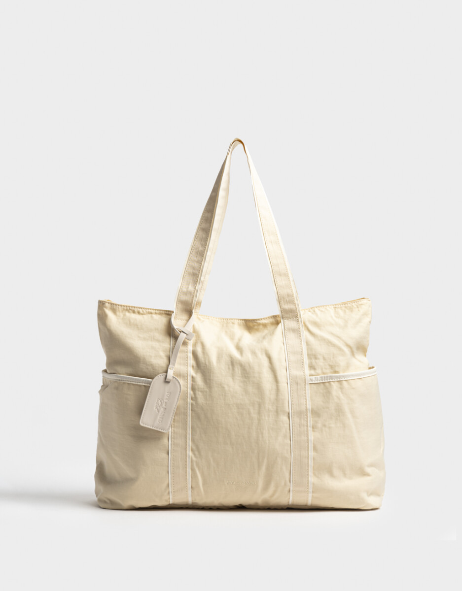 Cartera Shopper Puffy Butter 