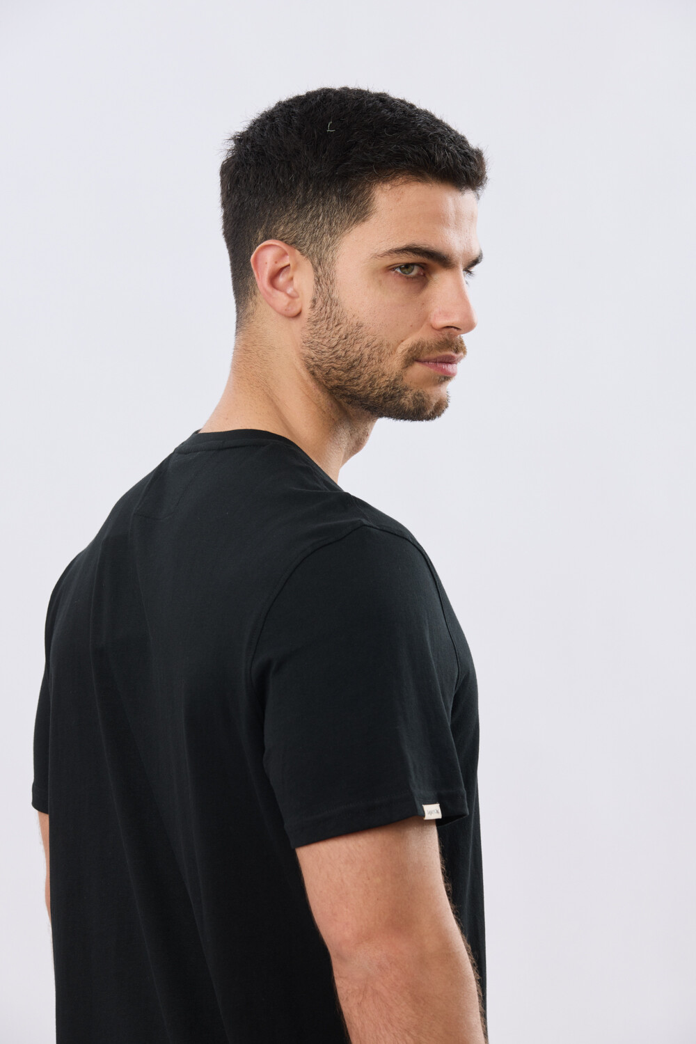 REMERA ESTAMPADA DE ALGODÓN Negro