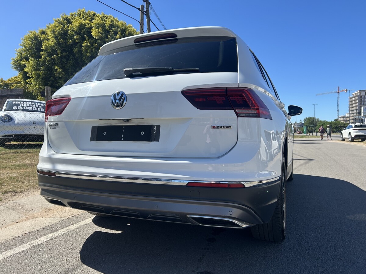 Volkswagen Tiguan 2021 EXCELENTE ESTADO! | Permuta/ Financia Volkswagen Tiguan 2021 EXCELENTE ESTADO! | Permuta/ Financia