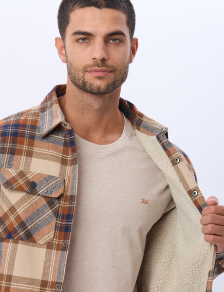 CAMPERA DE VIYELA CON FORRO DE CORDERITO Marron