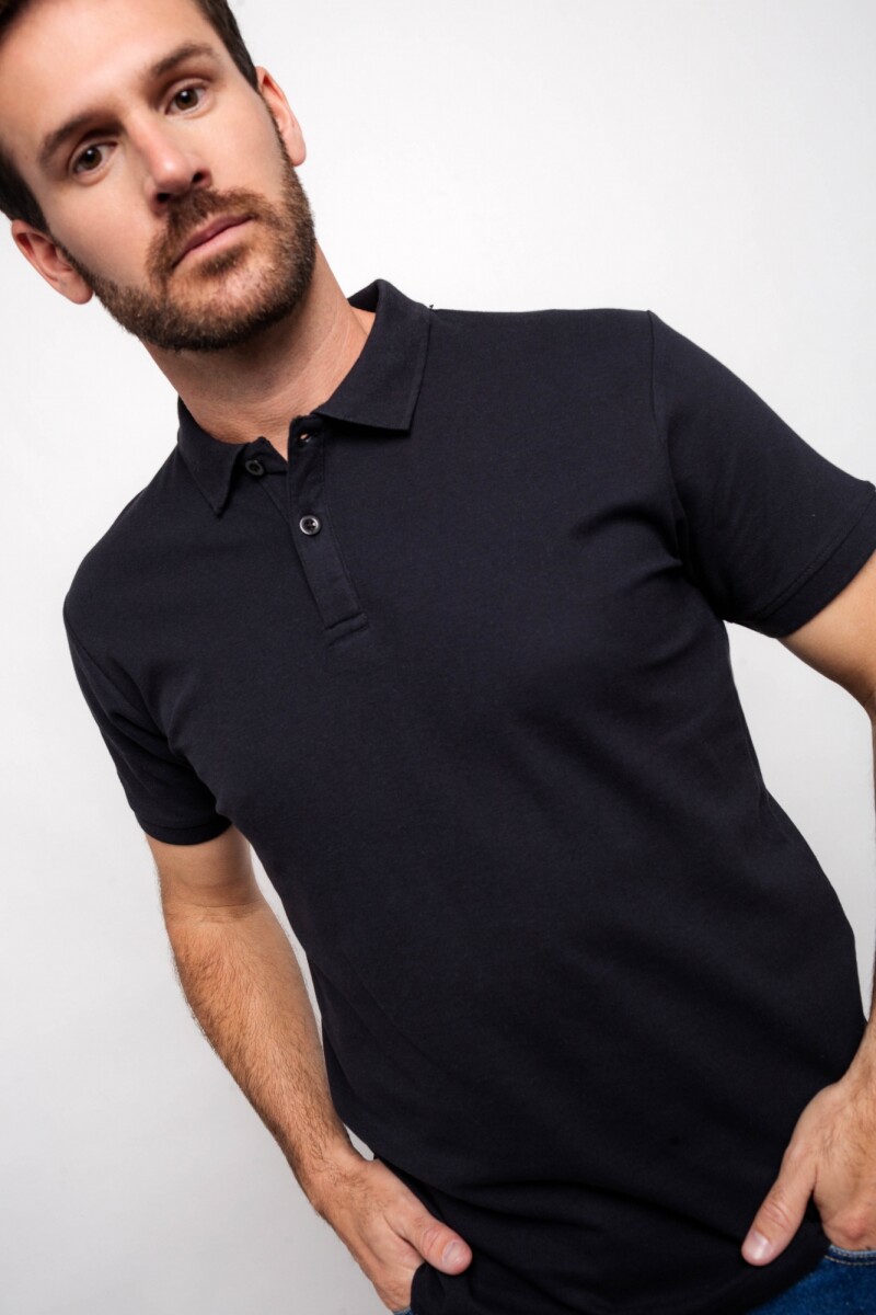 Remera Abel Negro