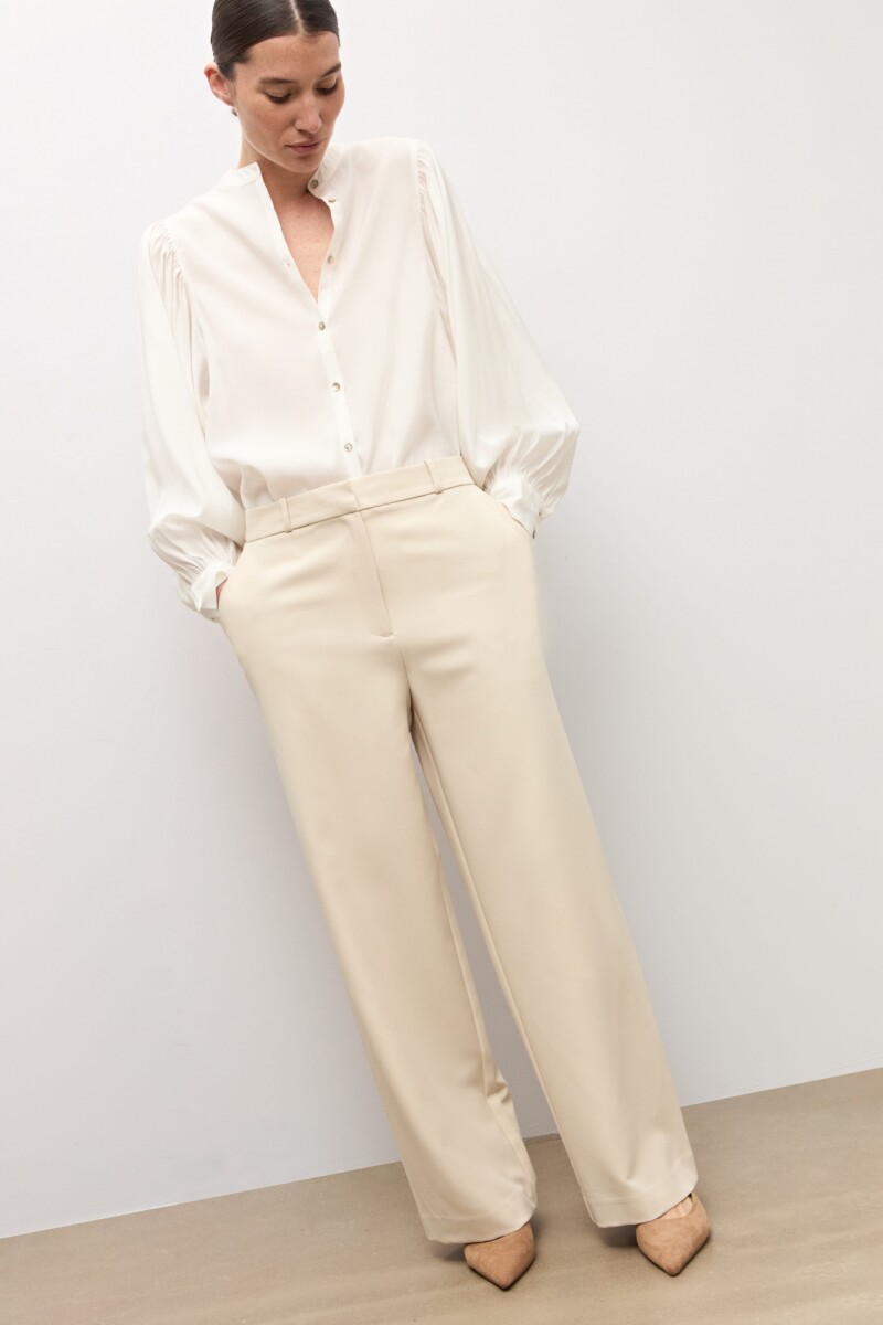 Pantalón sastrero beige claro