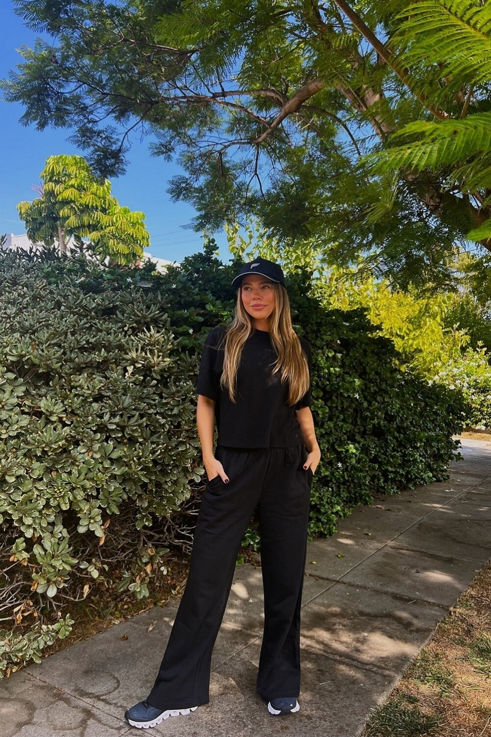 Year Round Terry Wide Leg Sweatpant Black