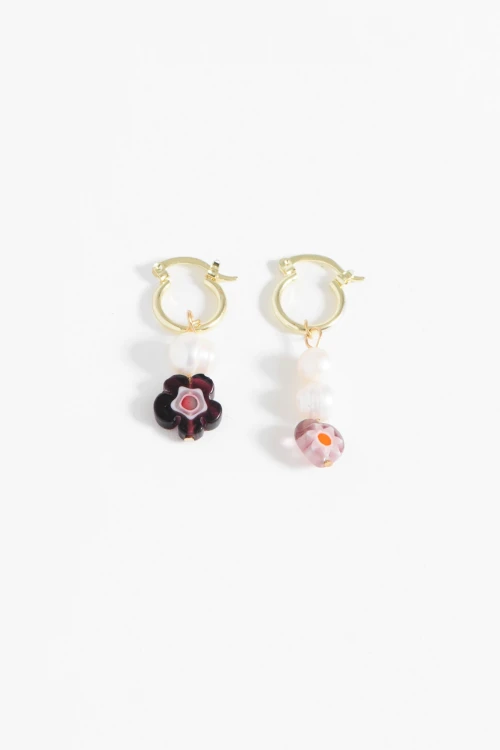 Aros dije flor y perlas dorado