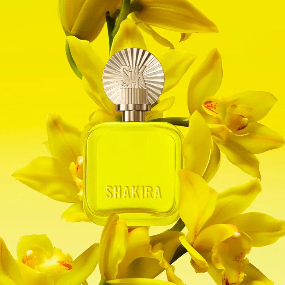 Shakira Amarillo Estuche Eau de Parfum 50ml + Loción Corporal 75ml - Femenino Shakira Amarillo Estuche Eau de Parfum 50ml + Loción Corporal 75ml - Femenino