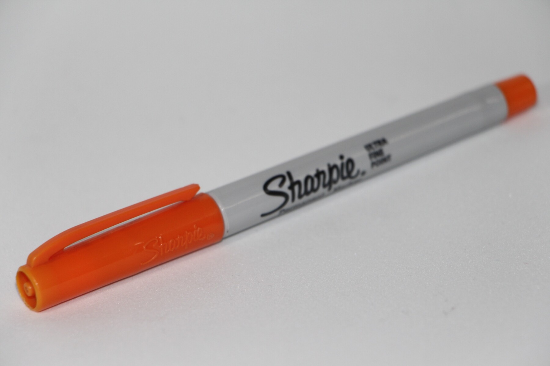 MARCADOR SHARPIE - ULTRA FINO NARANJA 