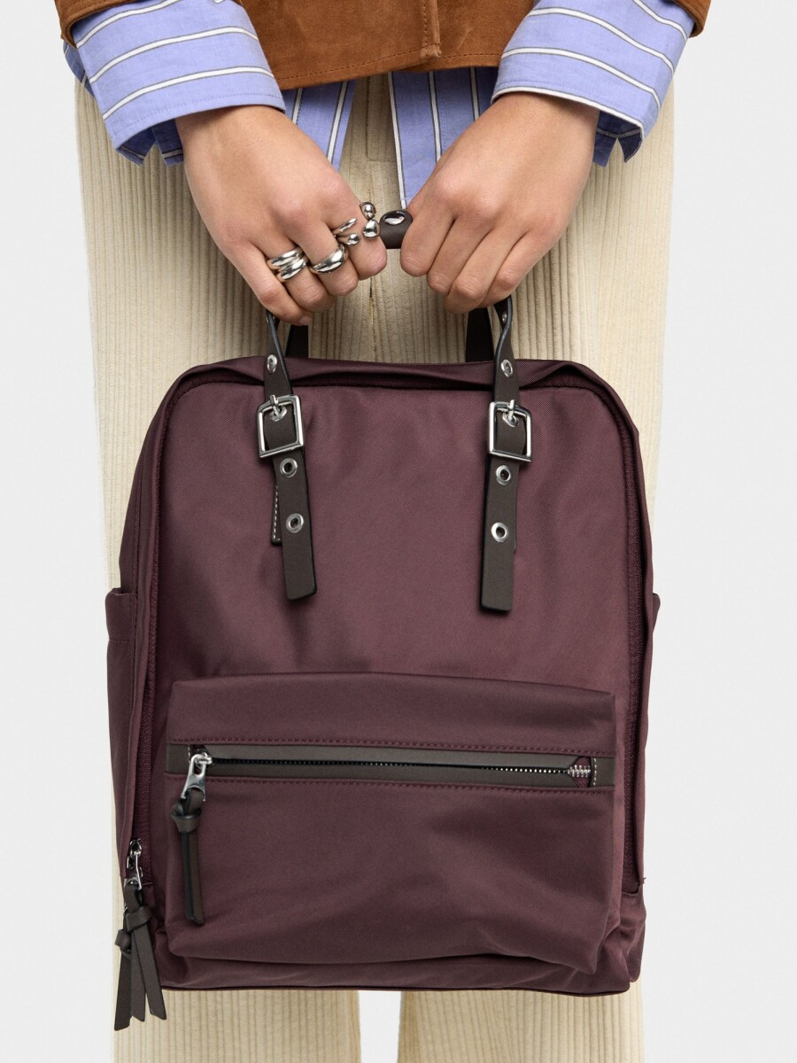 Mochila Para Portátil Hasta 14" De Nylon burdeos
