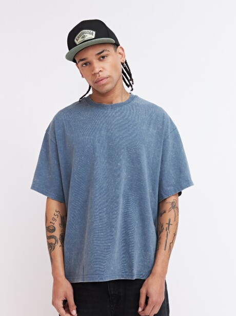 REMERA VARGAS AZUL