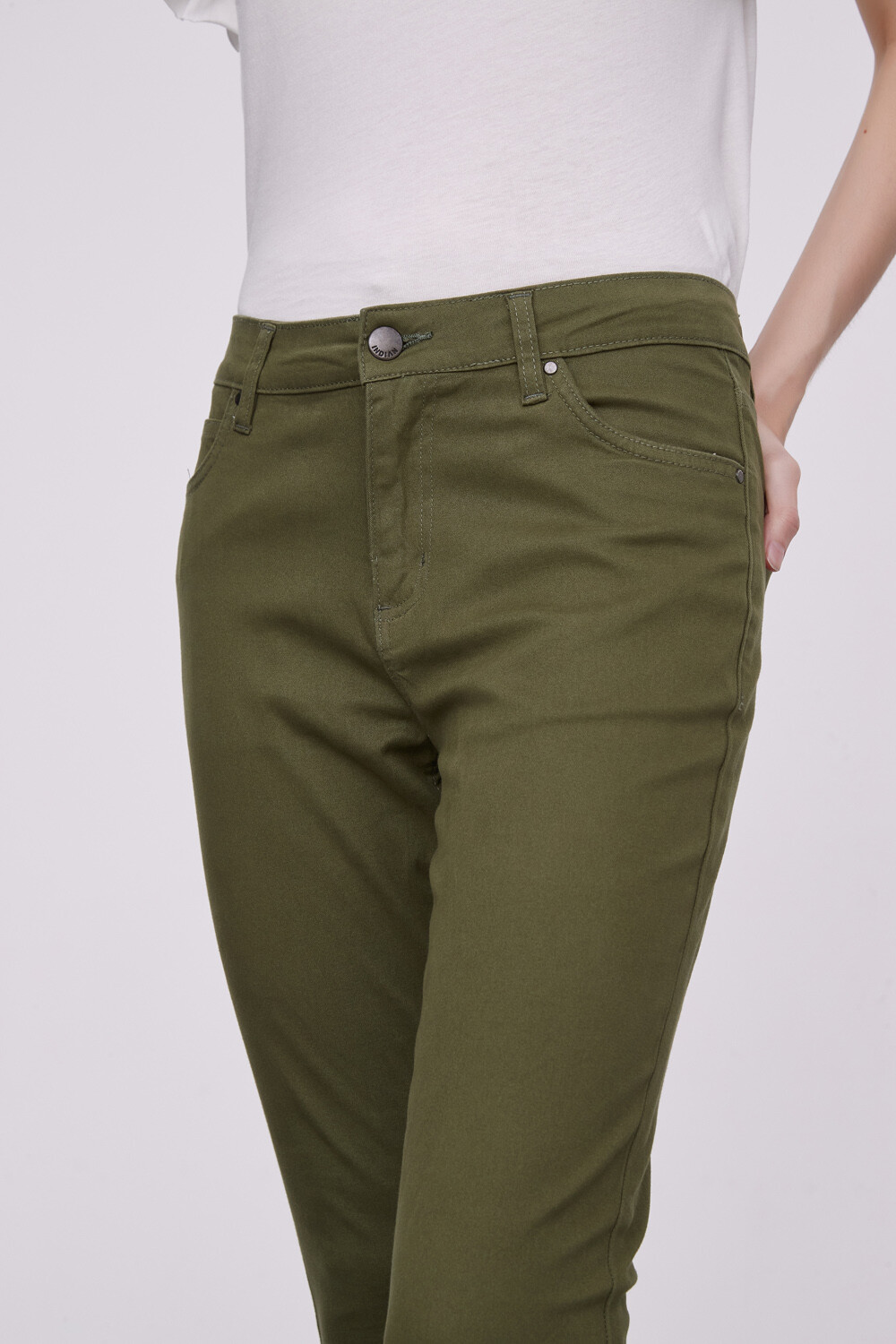 Pantalon Bardot Verde Oliva Oscuro