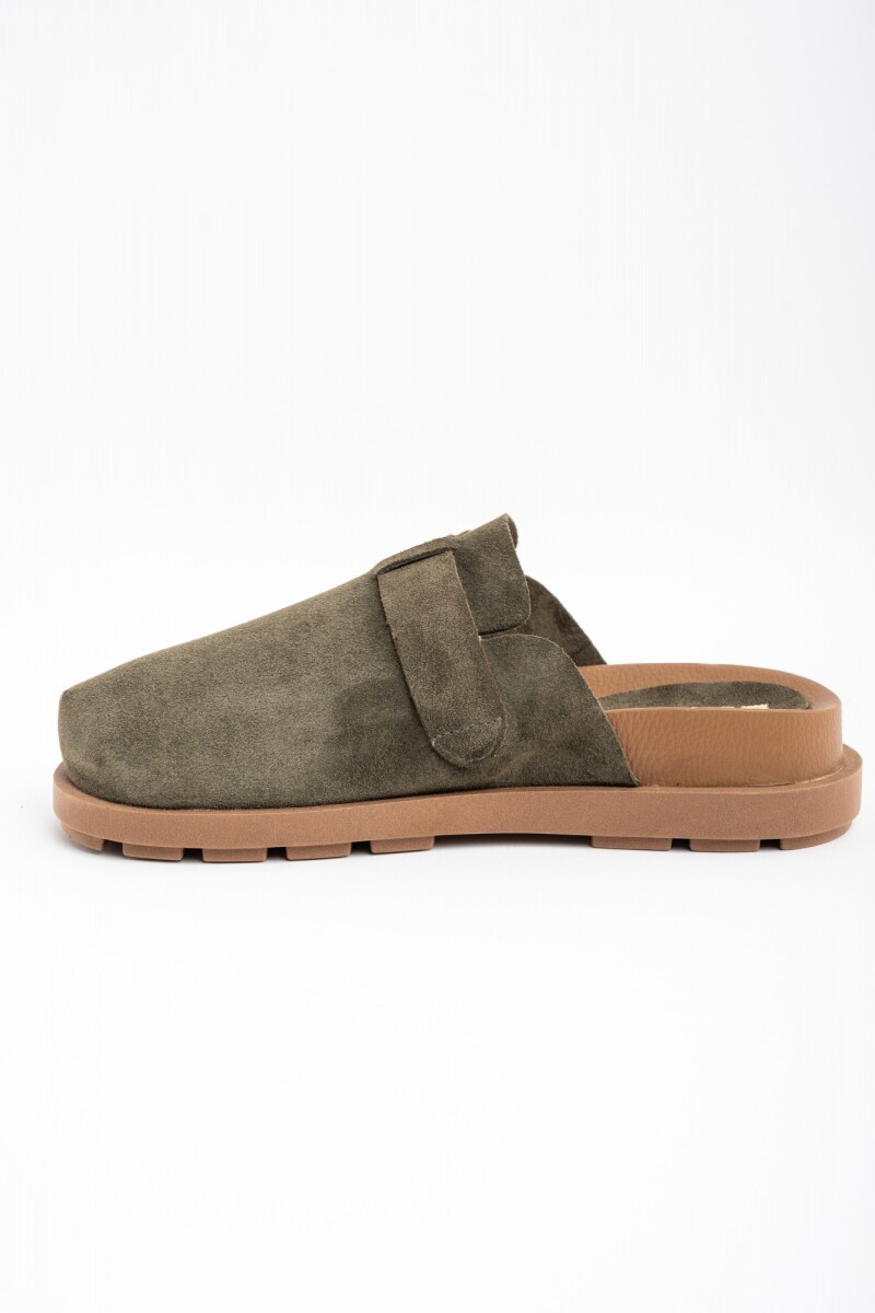 Zueco Gamuza Oliva