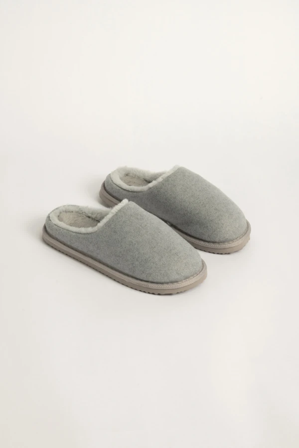 Zueco fieltro Gris