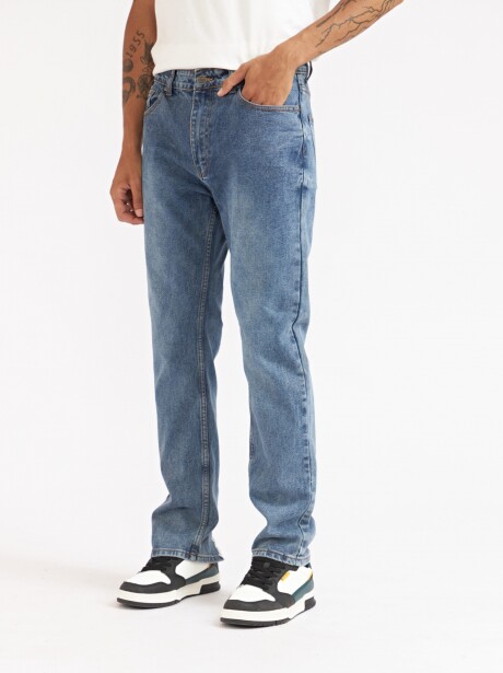 JEAN JAVI AZUL CLARO