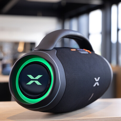 Parlante inalámbrico portable XT101 COLOR UNICO