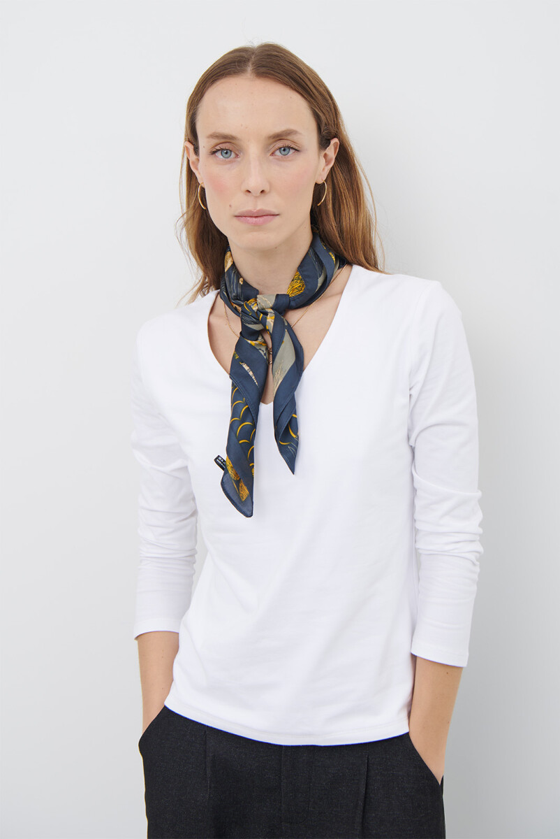 REMERA V M/LARGA - BLANCO 